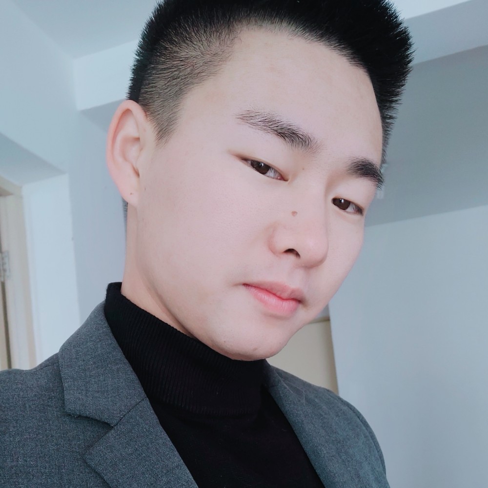 斑驳南鸢的照片