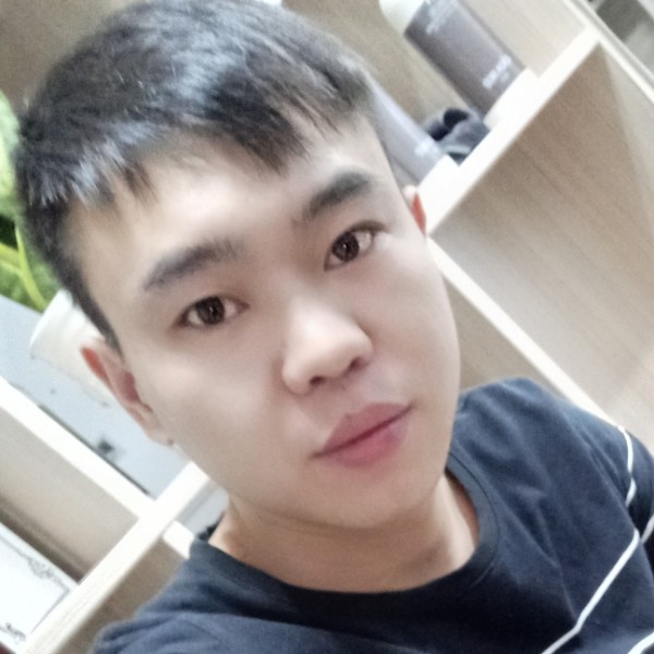 秦峰，，，，，的照片