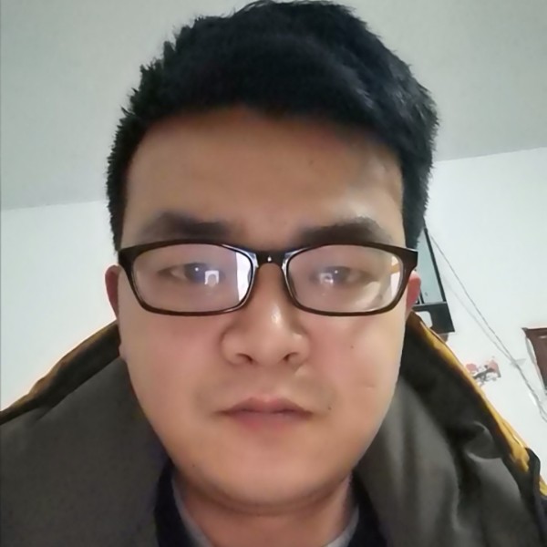 流影浅吻的照片