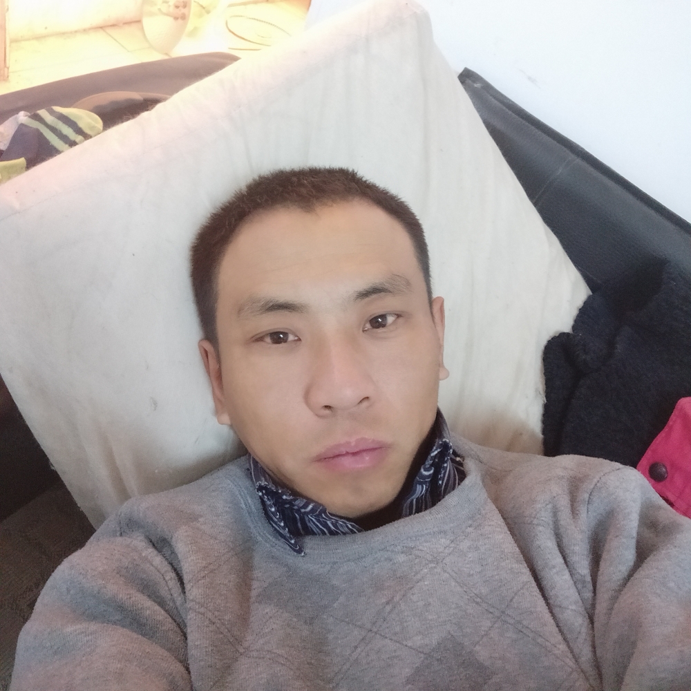 李胜峰的照片