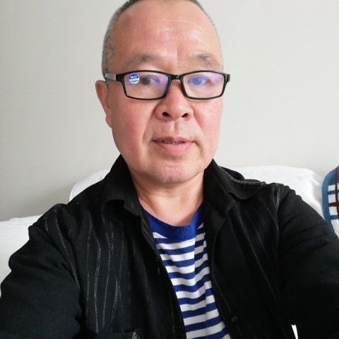 大象迎帅气的照片