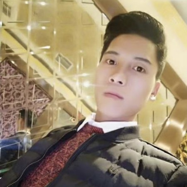 细心迎晨曦的照片