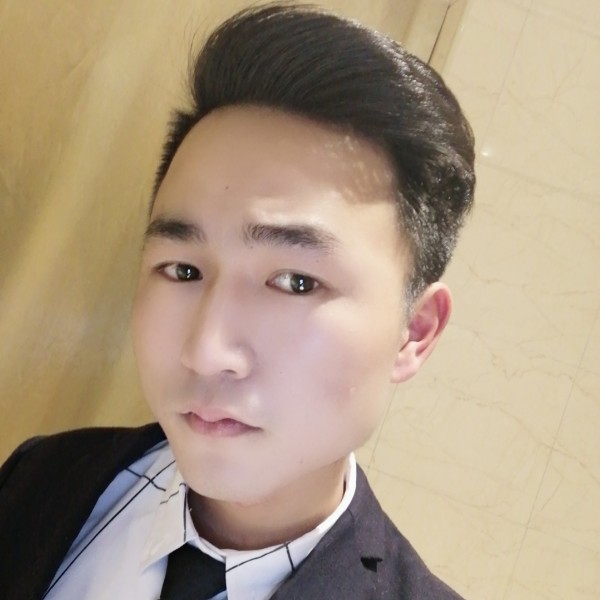 魁梧等于暖阳的照片