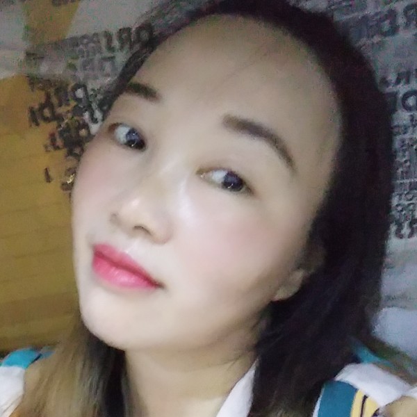 夏露优雅的照片