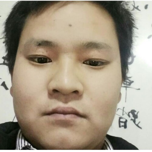 华恒的照片