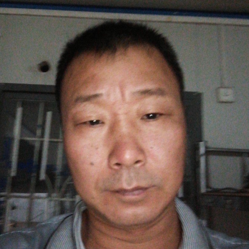 强健等待悟空的照片