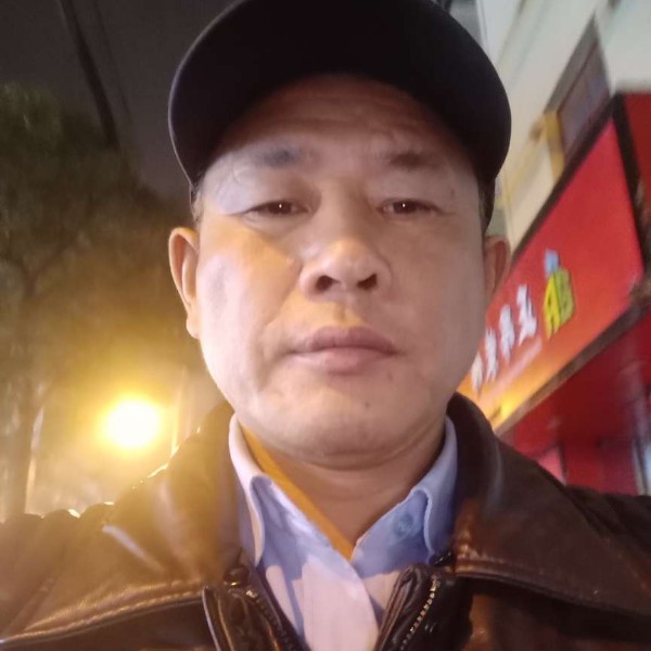 害羞凝眸橘子的照片