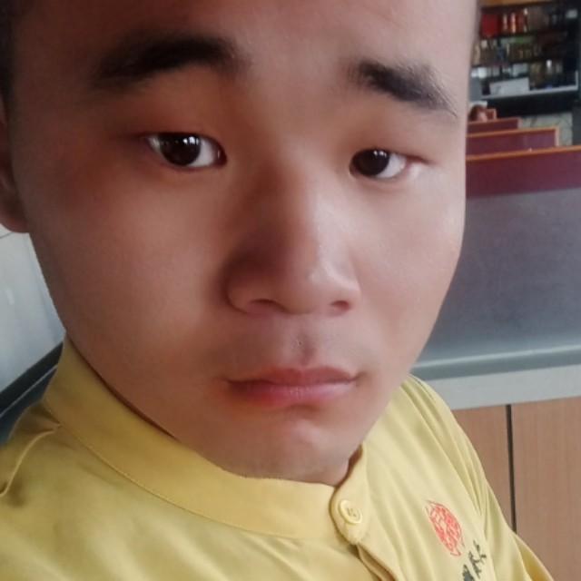单振江的照片