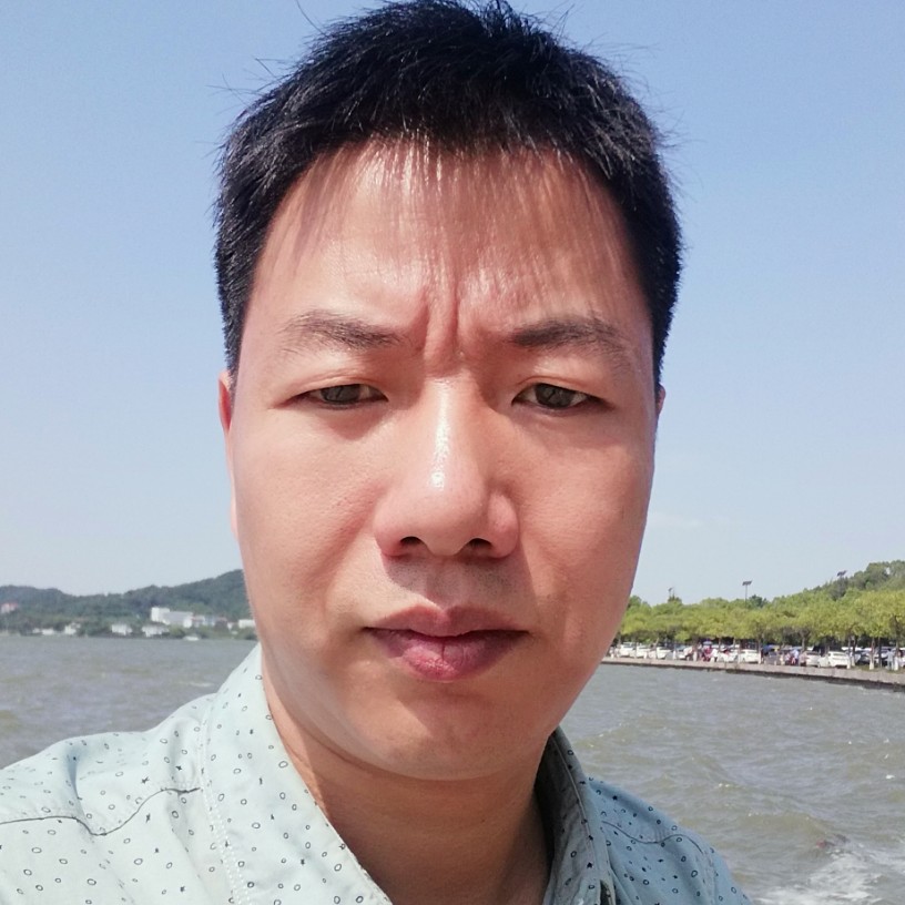 温顺的糕羊的照片