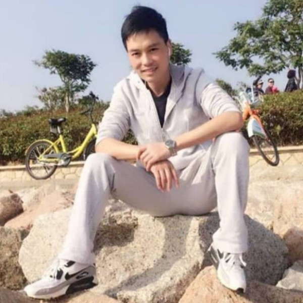 花卷开朗的照片