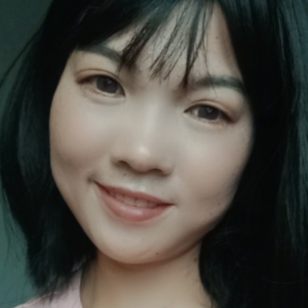 短靴怕孤单的照片