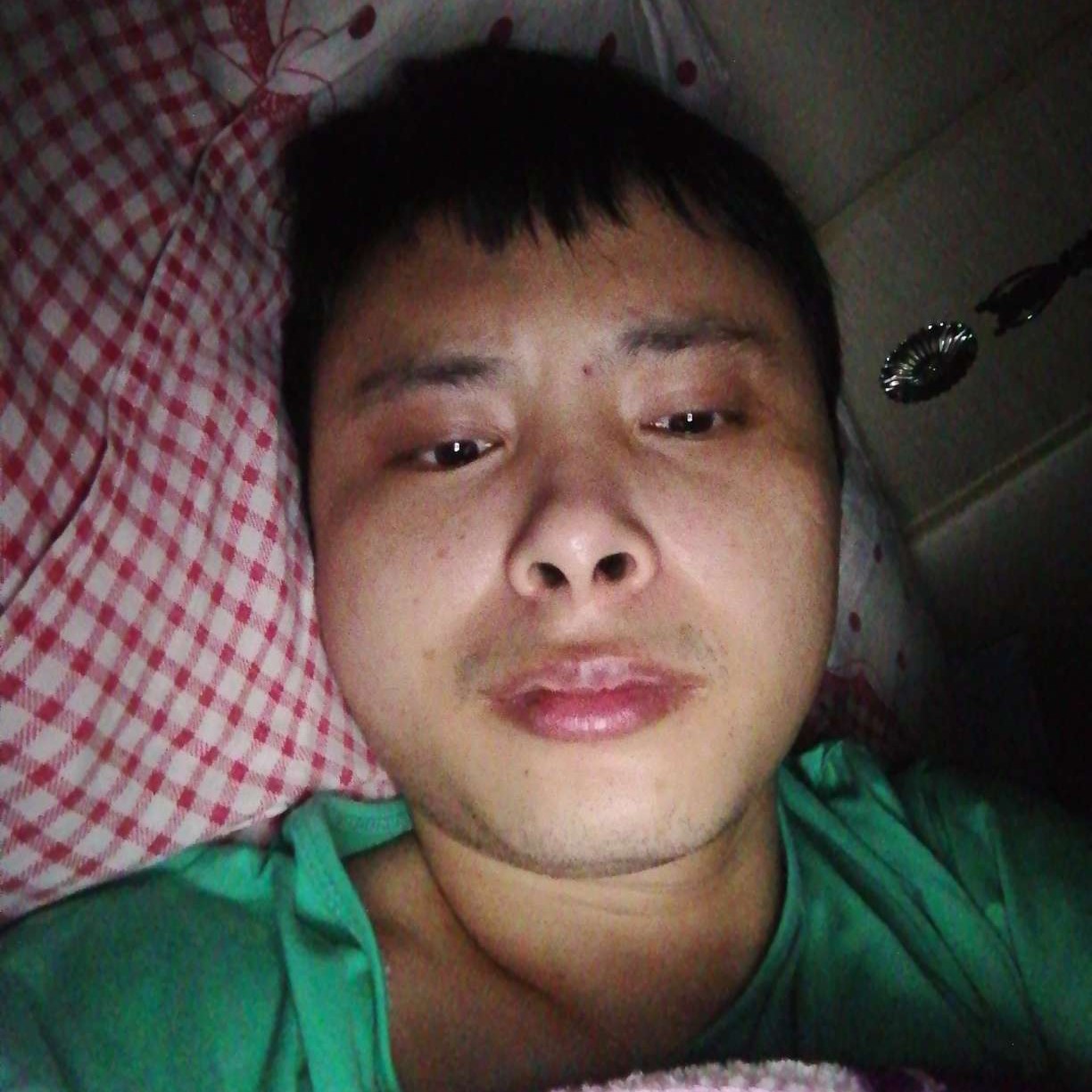 硬币遇見欠你的的照片