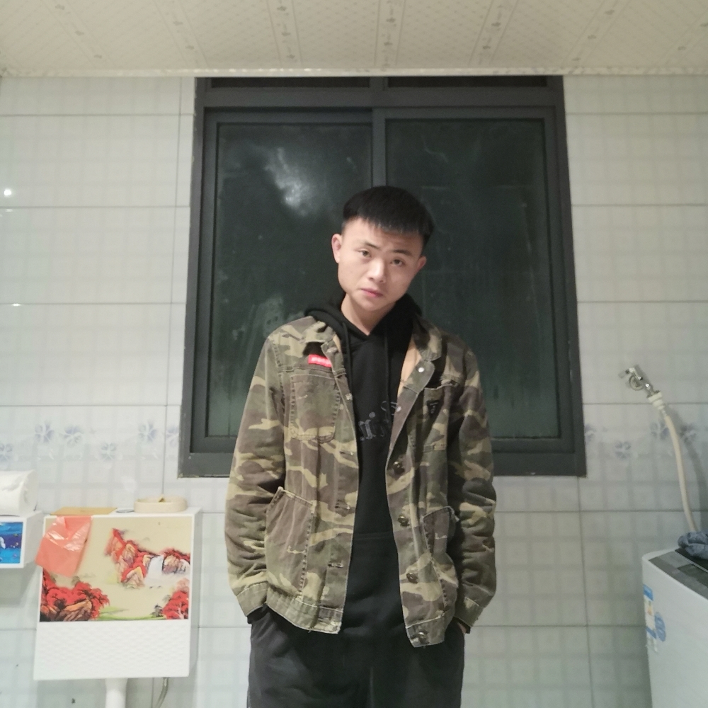 按时睡觉的小肖的照片