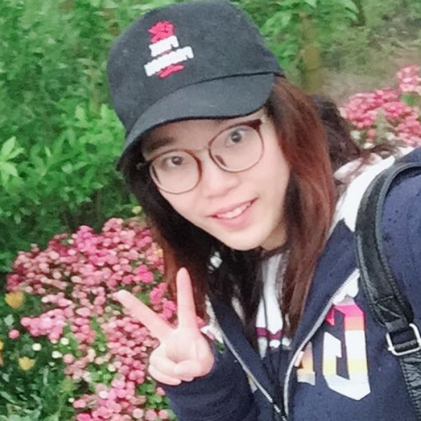 杨简单的照片