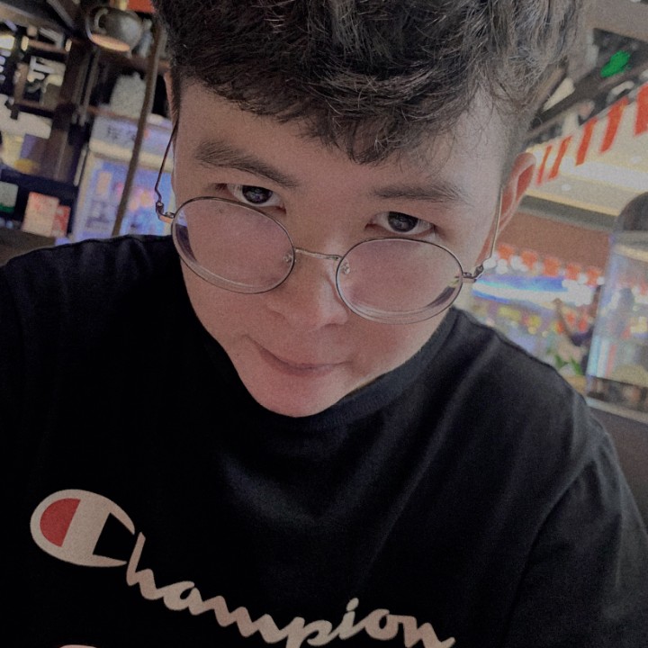 小黄不是小黄的照片