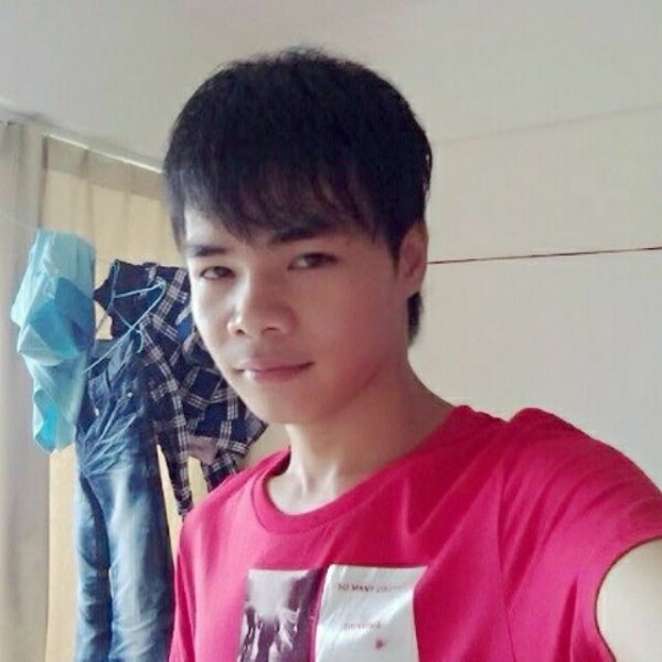 项链苦恋开放的照片