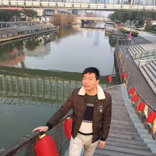 与尔同游的照片