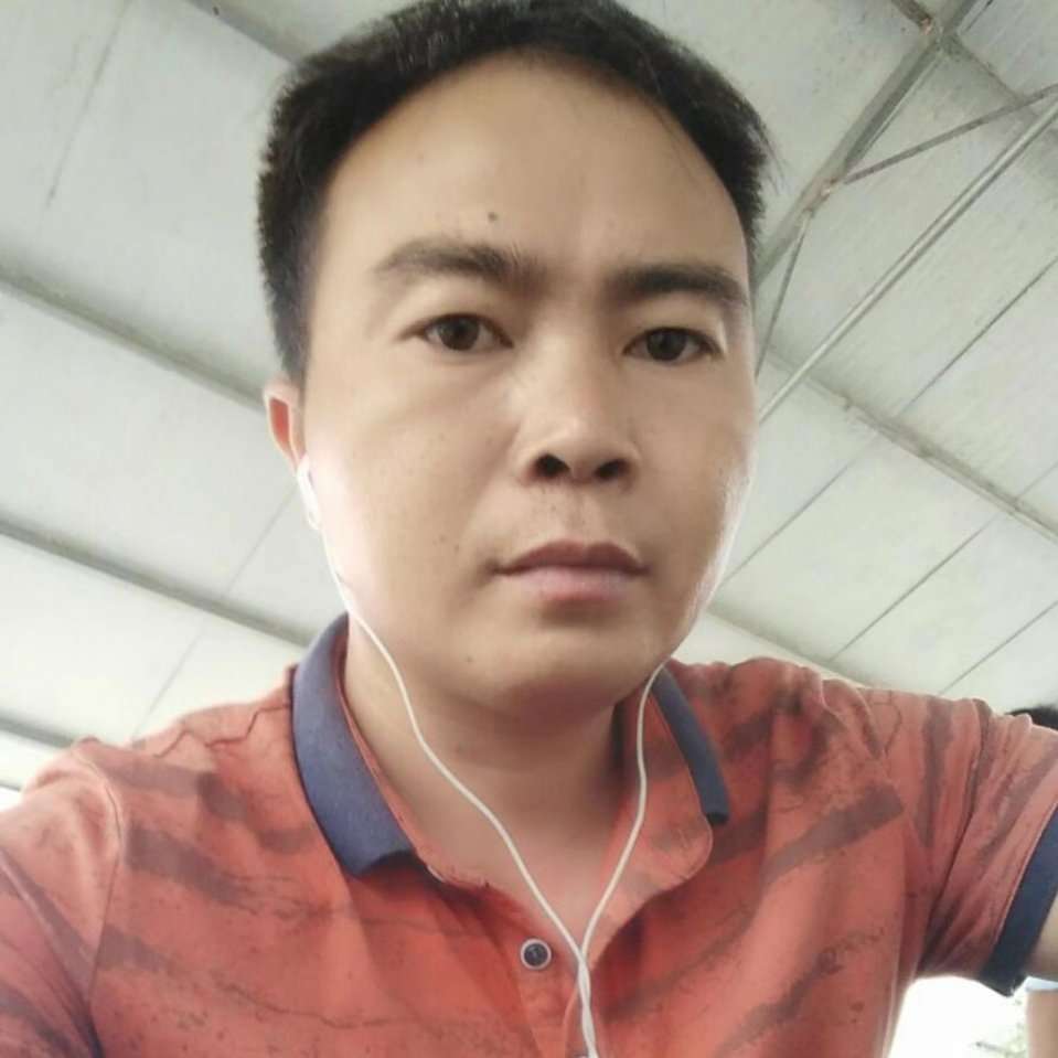 聪慧凝眸日记本的照片