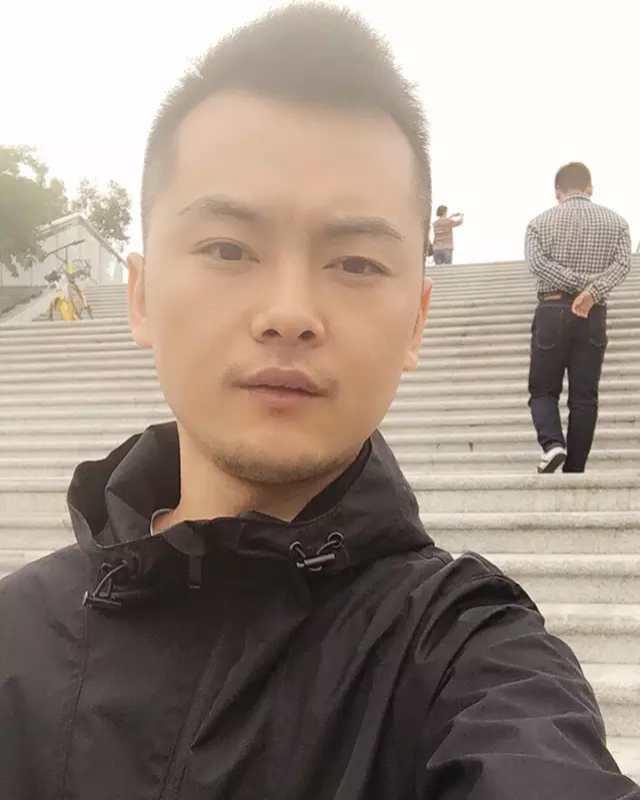 秋风8xa的照片