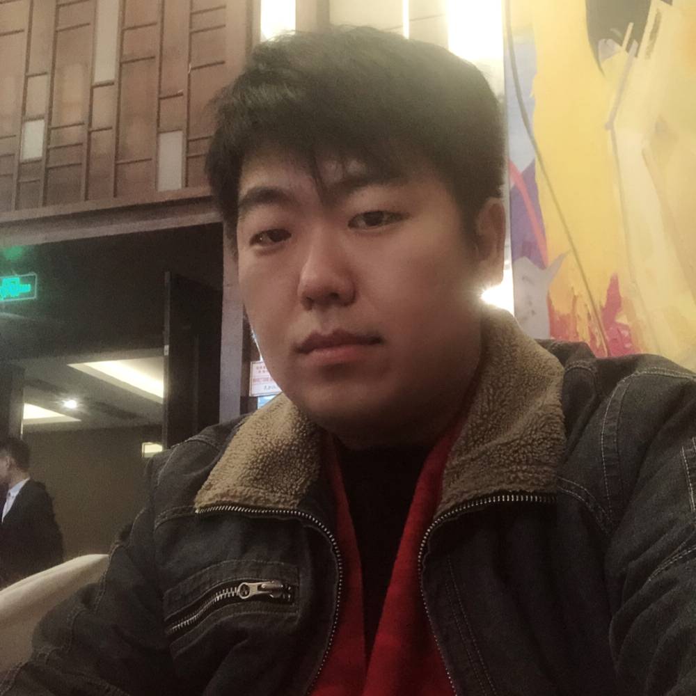 瑰丽而苍白的照片