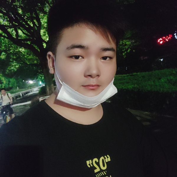 归来在都市的照片