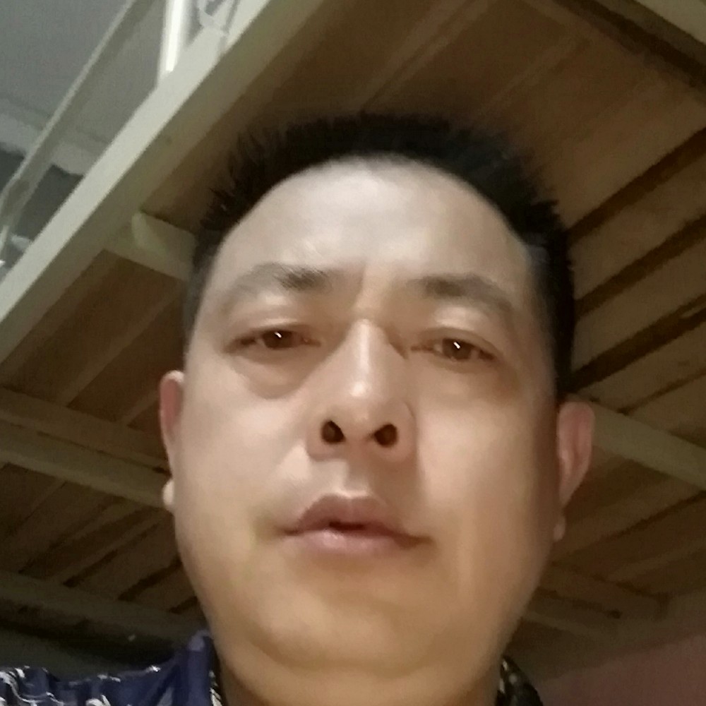 在线交友的照片