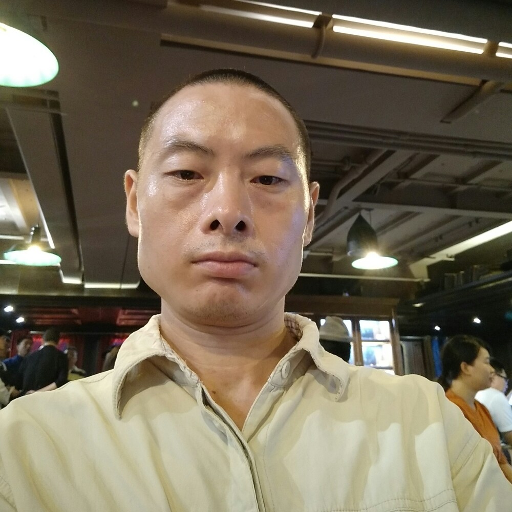 不善言辞老实憨厚的照片