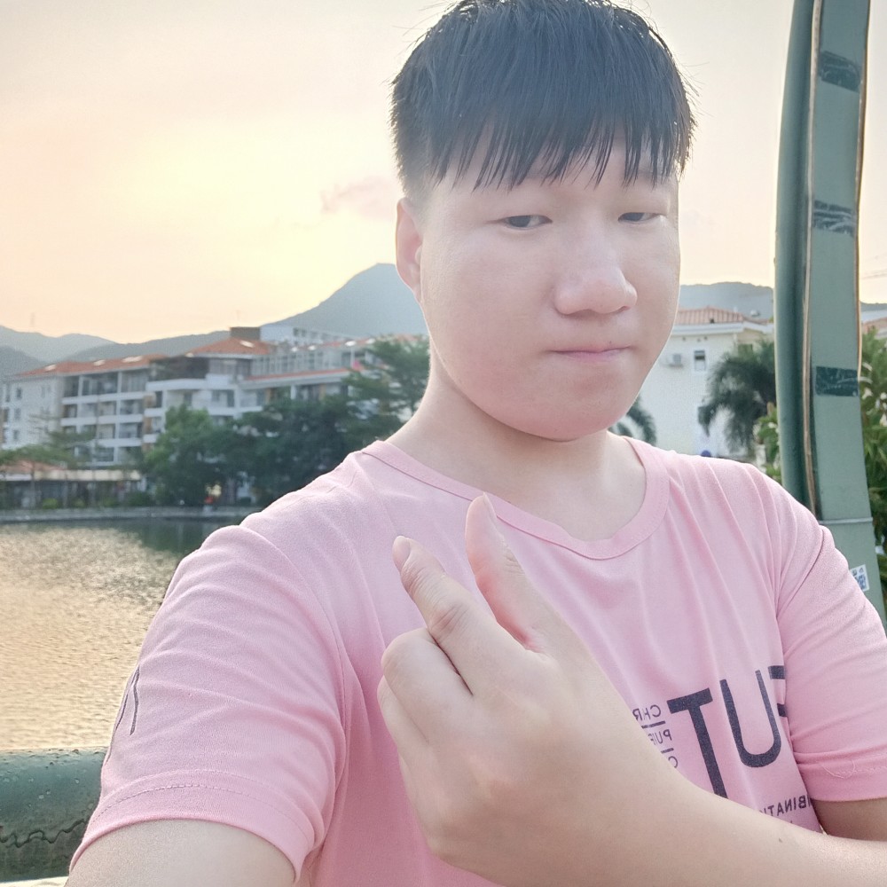 余秋荣的照片