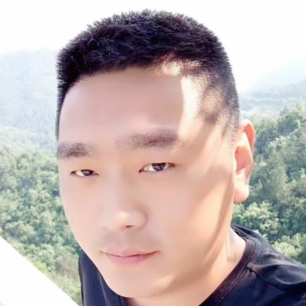 风趣凉城的照片