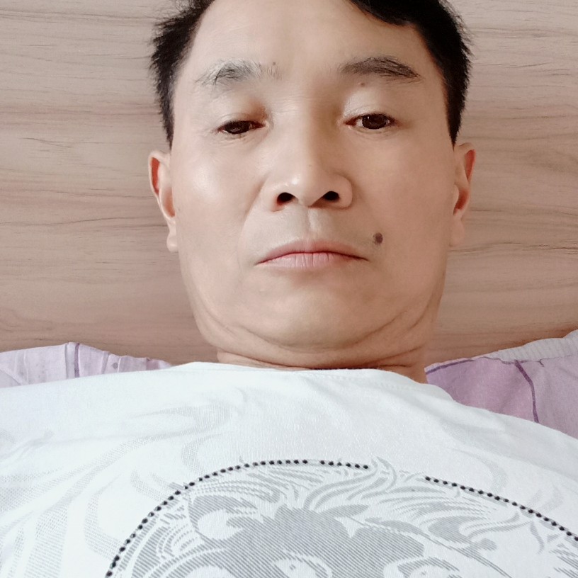 香水给开心的照片