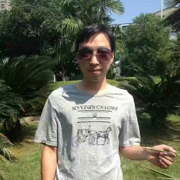 爱情公园的照片