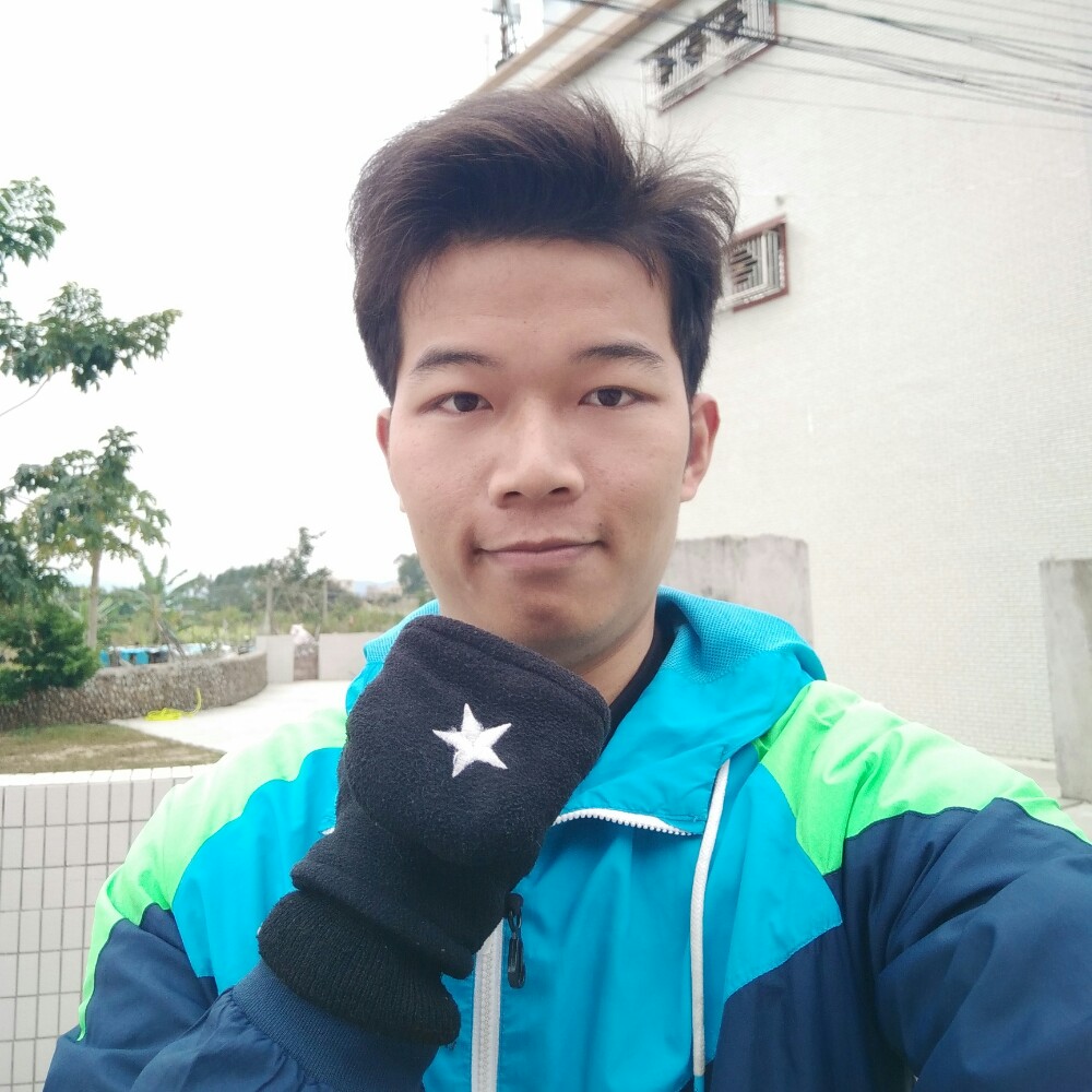 在绝望中坚强的照片
