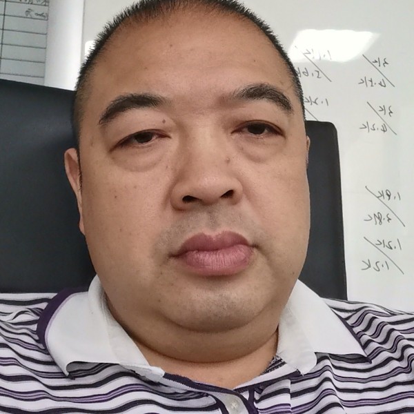 许小鸽子的照片