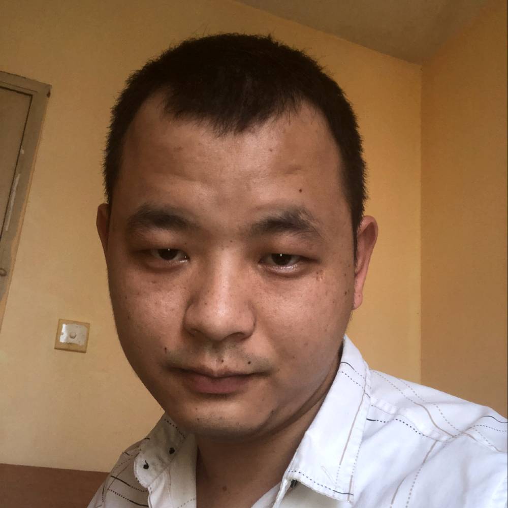 小二继续上你的菜的照片