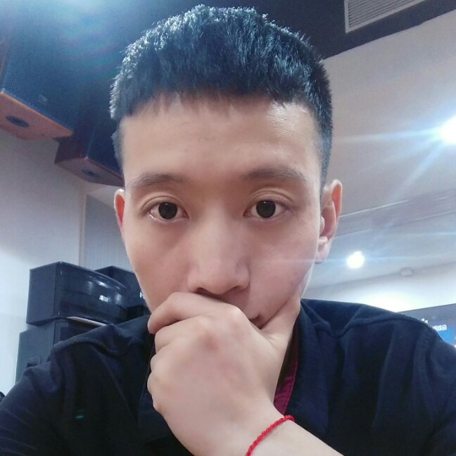 小  鱼的照片