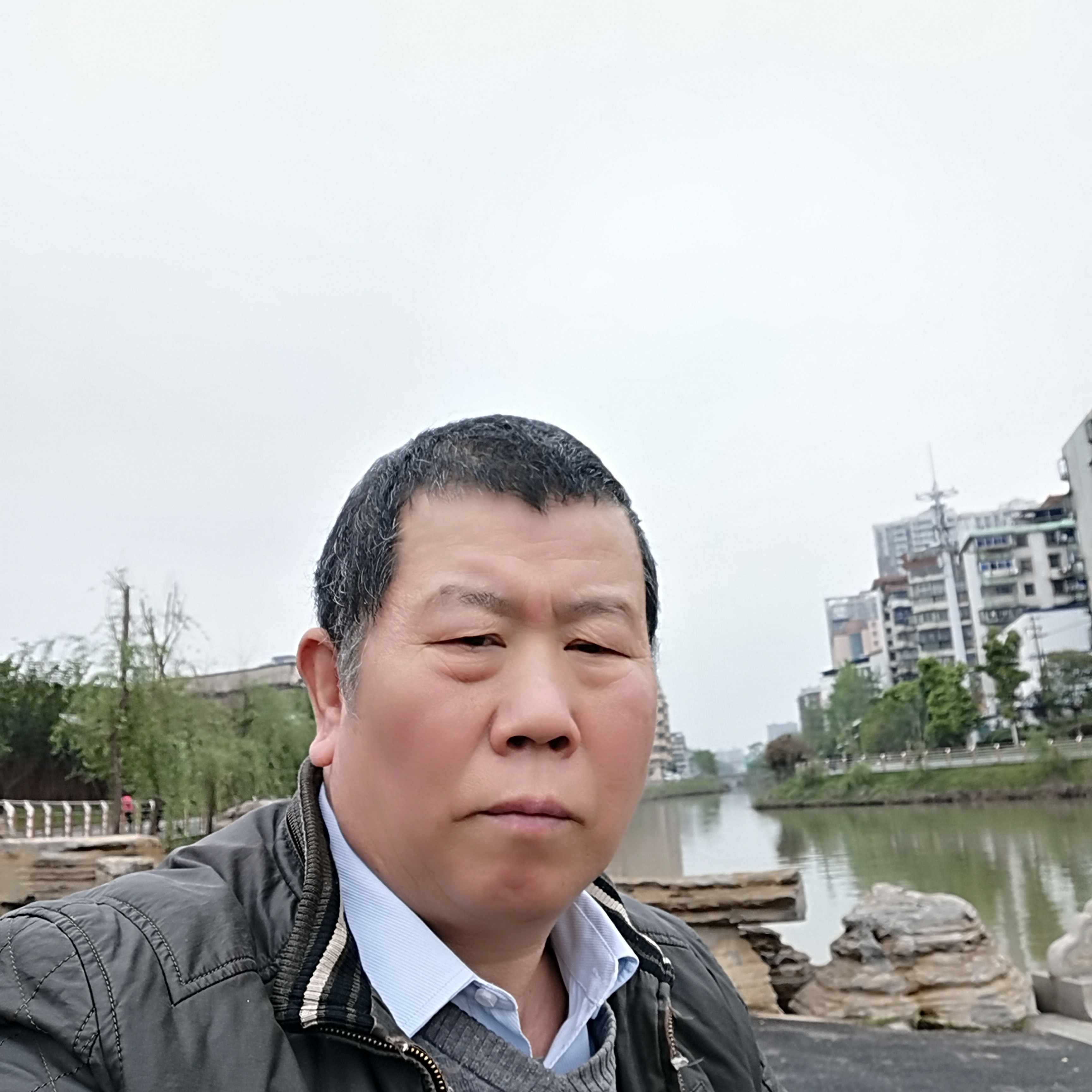夕阳蹁跹曾经的照片