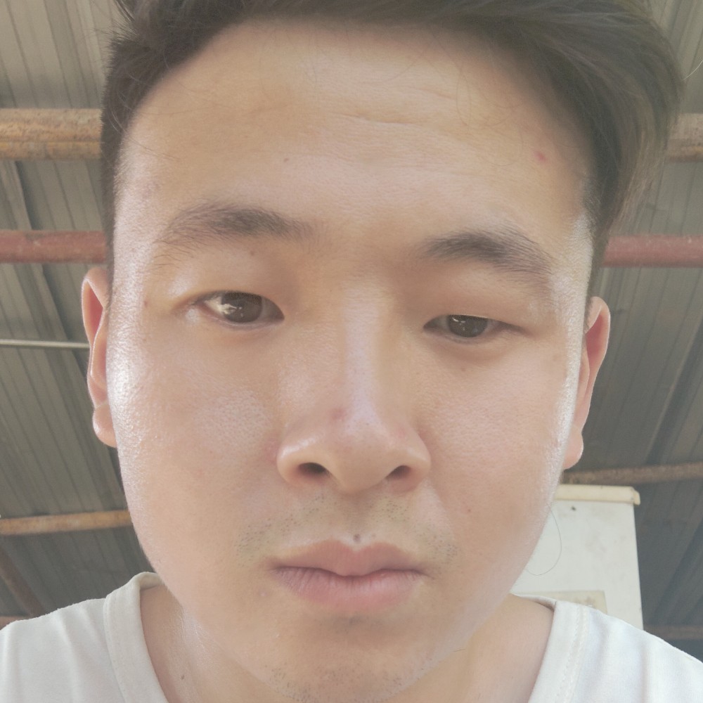 老鼠凝眸如意的照片