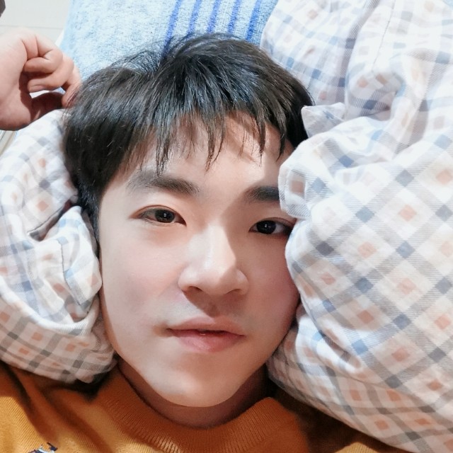 全村的绝望的照片