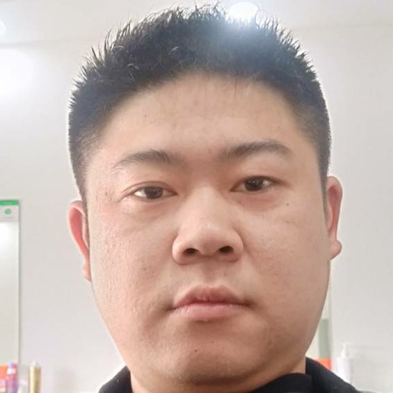 蔡荣的照片