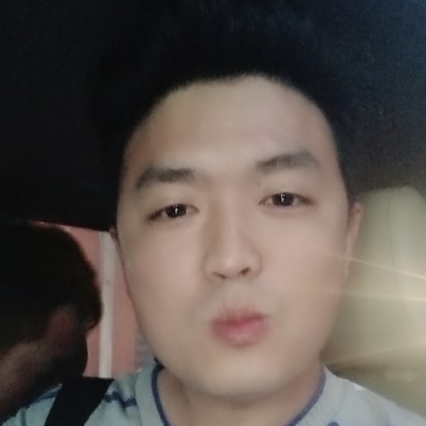 一个人瞎逛的照片
