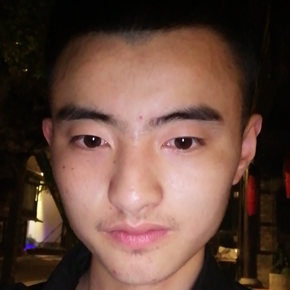 杨浩骏的照片