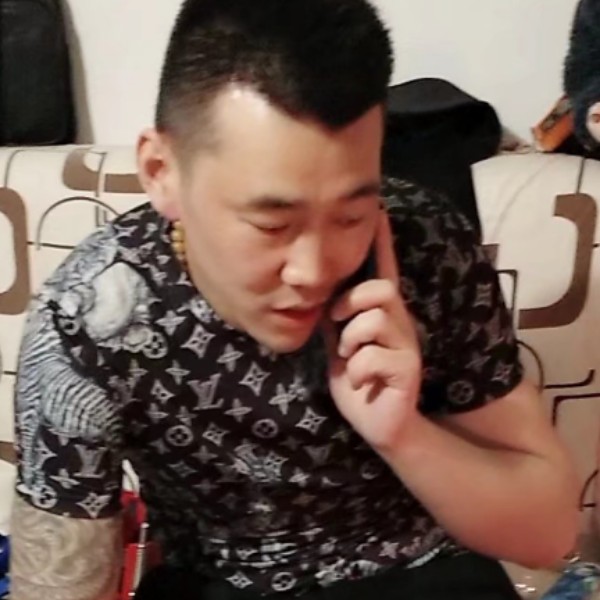 奋斗者超的照片