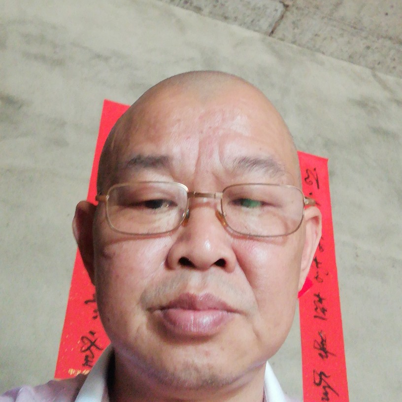 巨人幽默的照片