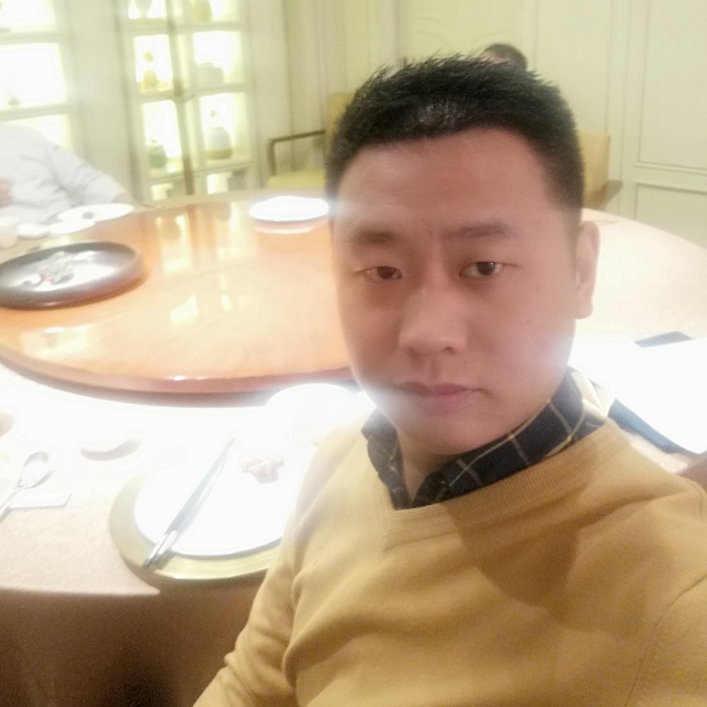 动听挽手歌曲的照片
