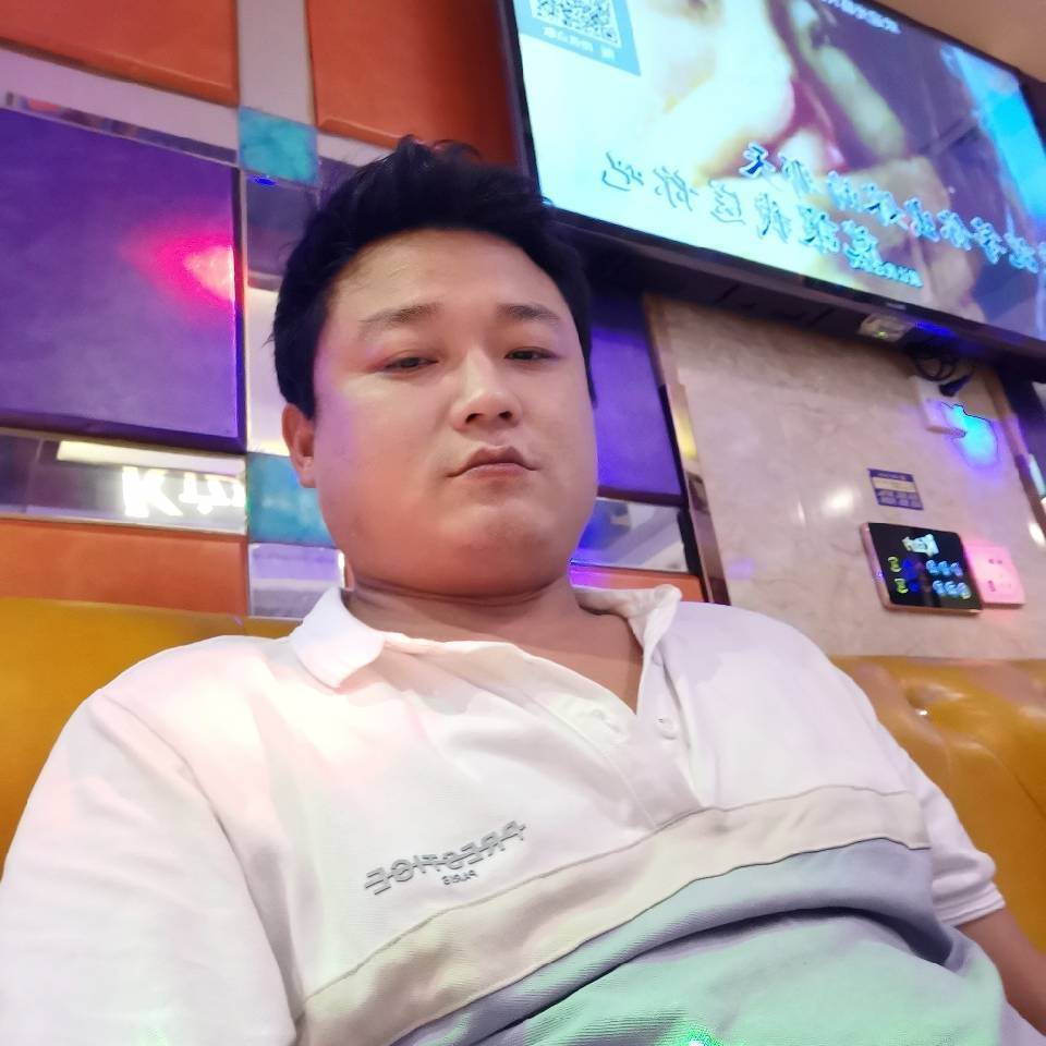 孤独請小土豆的照片