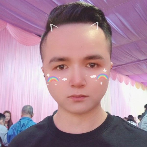 爱笑有篮球的照片