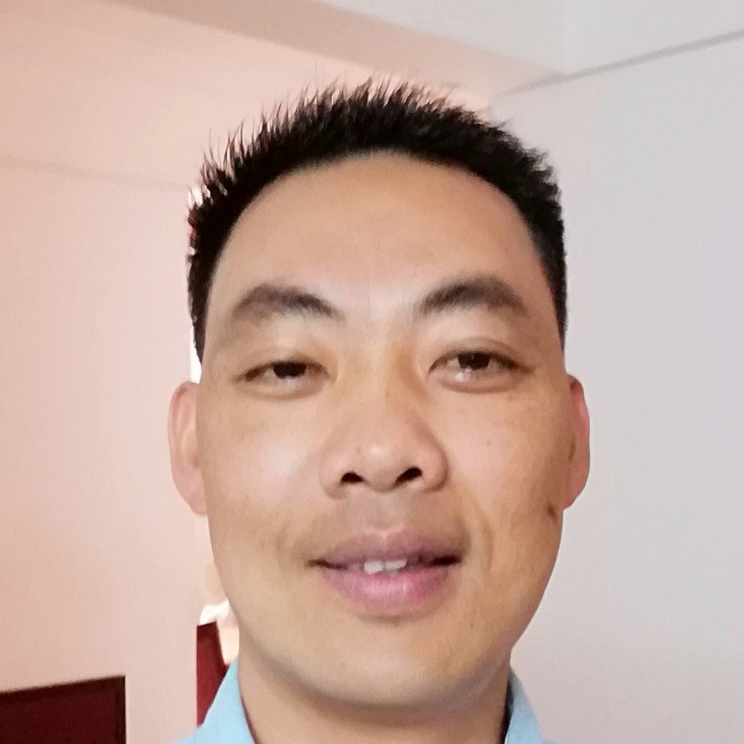 崔广龙的照片