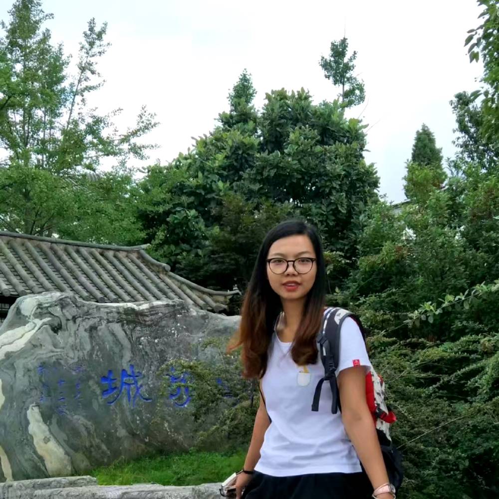 一碗银耳羹的照片