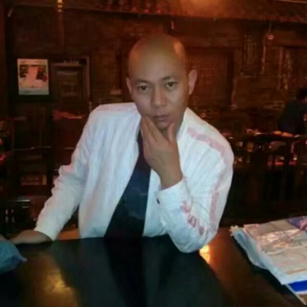 危机柜子的照片