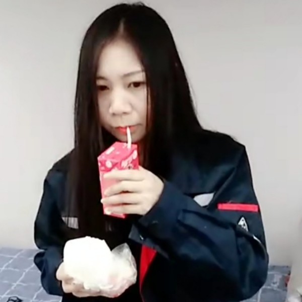 枫叶爱默默的照片